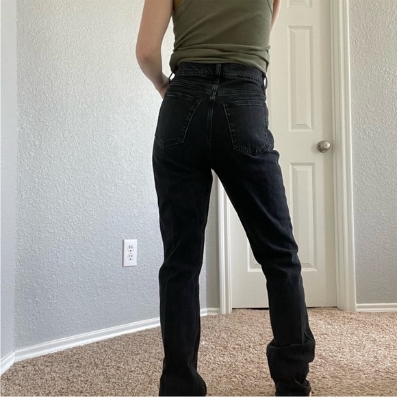 Abercrombie and Fitch Black 90s Ultra High Rise Jeans - Picture 7 of 10